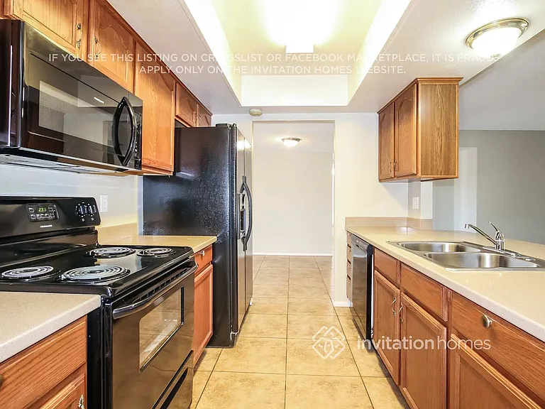 3520 W Banff Ln — Photo 9
