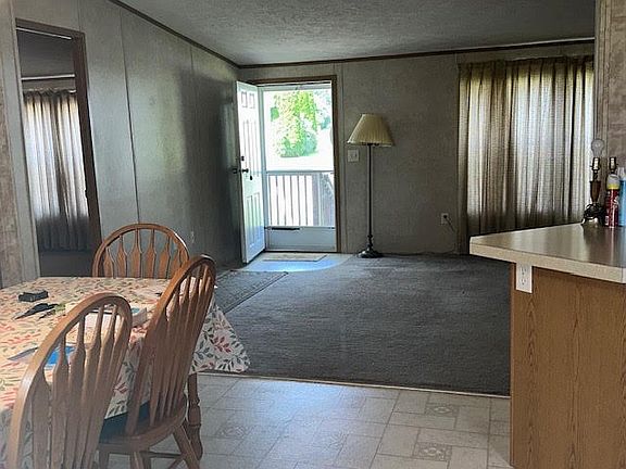 4th image of 218 Nazarene Ln