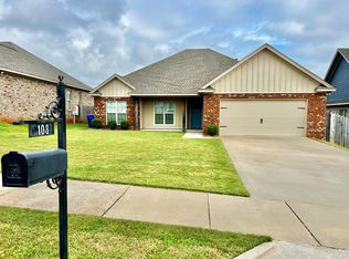 108 Summit Curv, Troy, AL 36079