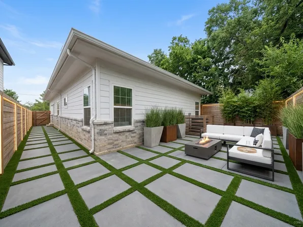 5312 Black Hawk St, Dallas, TX 75212