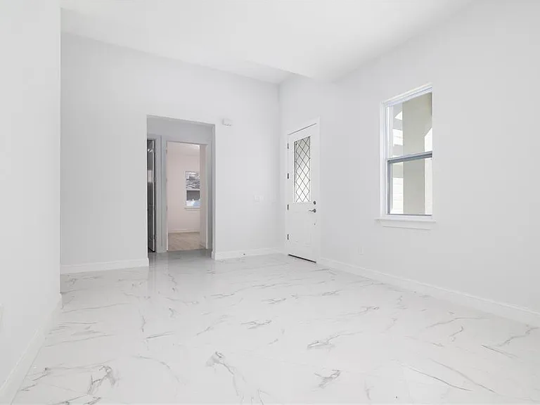 9 Watkins Pl — Photo 6