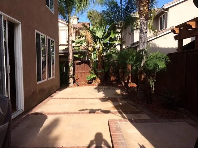 9740 Fieldthorn St — Photo 16