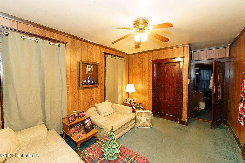 5th image of 695 3rd Street