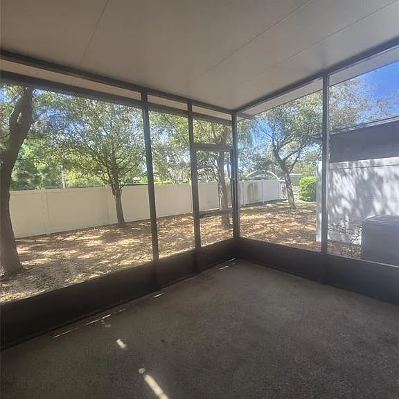 6978 Holly Heath Dr — Photo 35