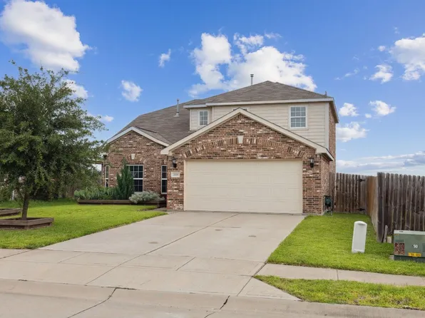 2100 Primrose Ln, Forney, TX 75126