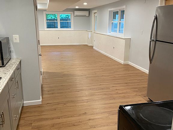 5th image of 185B Brown Hill Rd Unit B
