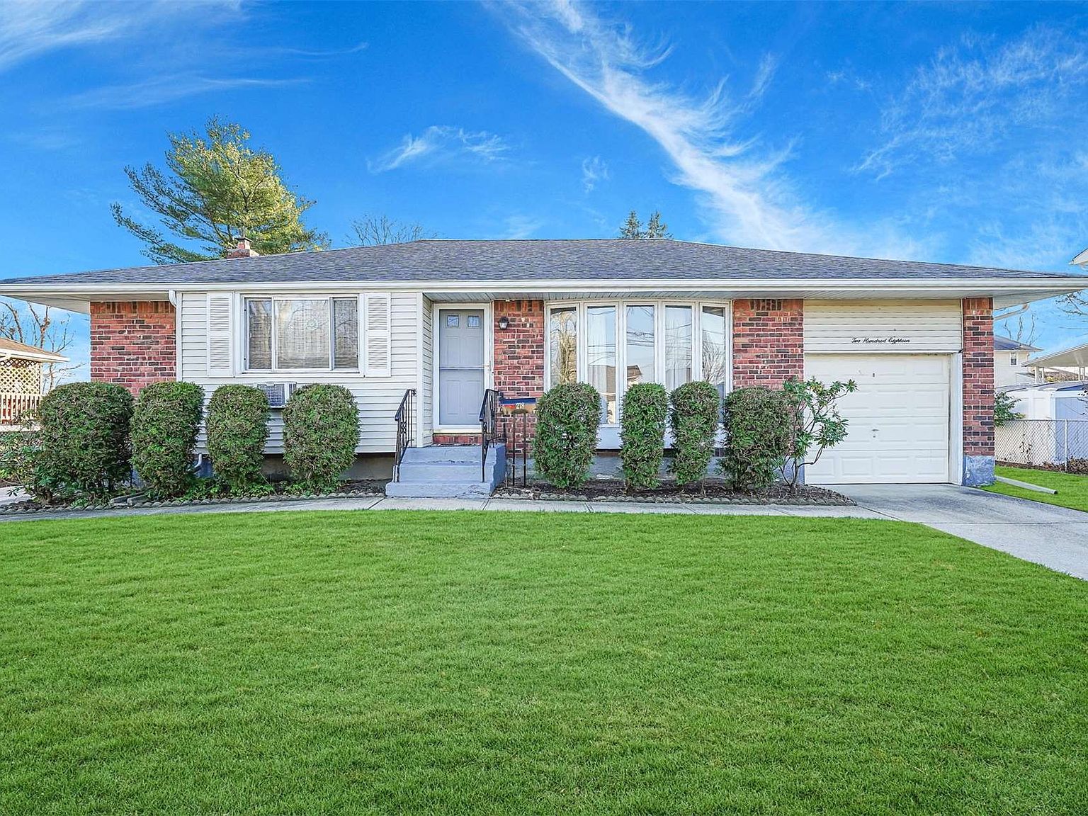 218 Cedarwood Street, Islip Terrace, NY 11752 Zillow