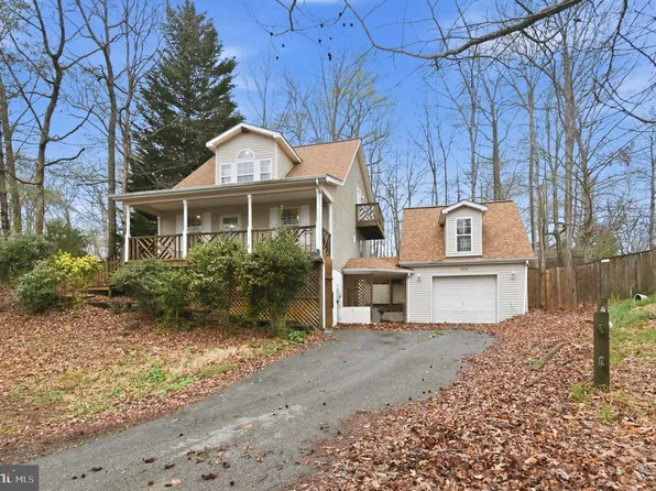 11711 Big Bear Ln, Lusby, MD 20657