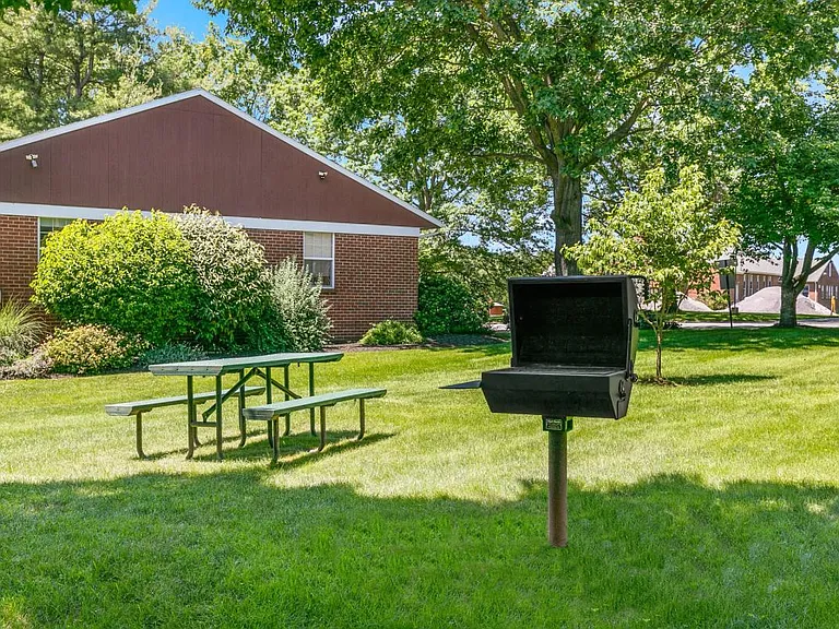 Picnic Areas with Charcoal Grills are Located Throughout the Community