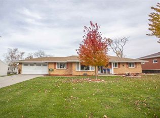 326 Biester Dr, Belvidere, IL 61008