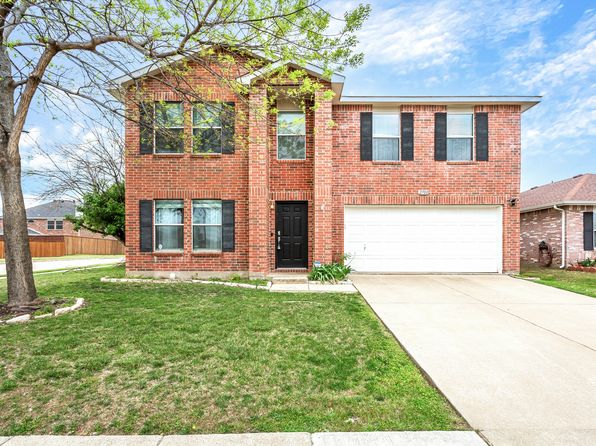 2700 Peach Dr