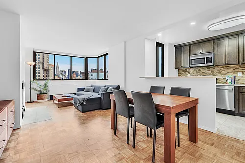 280 Park Ave S #26M Photo 1