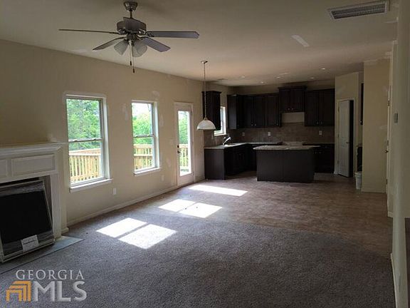 3rd image of 550 Hinton Chase Pkwy