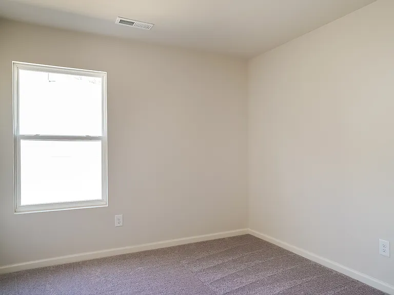 676 Savanac St SE — Photo 13
