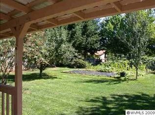 864 SW Fox Hill Ave, Sublimity, OR 97385