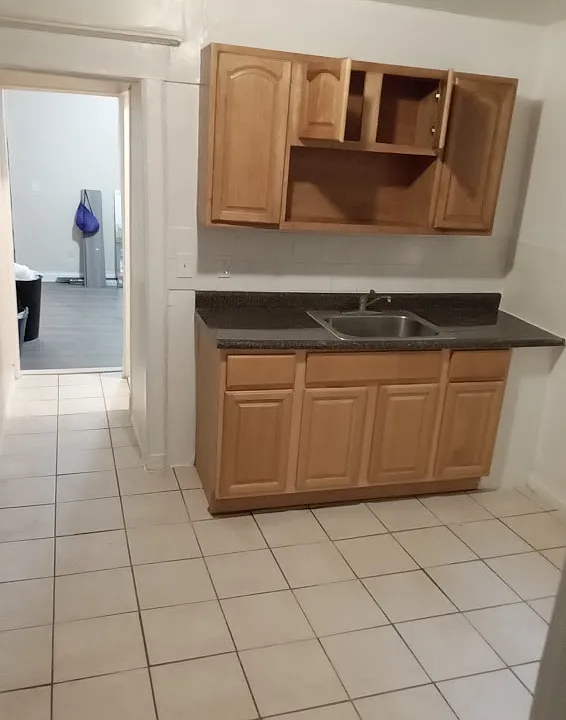 43 Currans Ln #3R