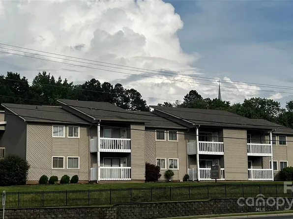 140 Lake Concord Rd NE, Concord, NC 28025