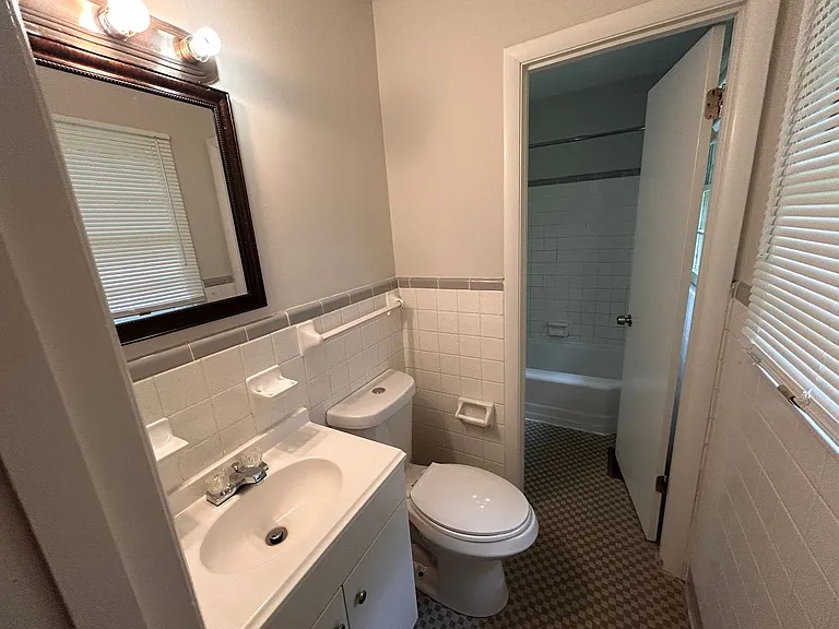 3614 Wilbur Ave NW — Photo 7