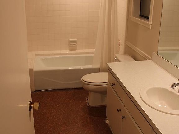 Second bathroom