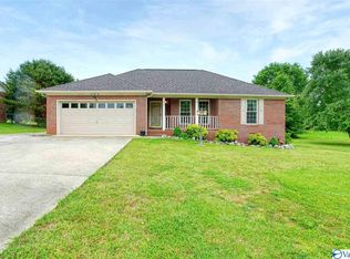 209 Vintage Point Cir, Huntsville, AL 35811