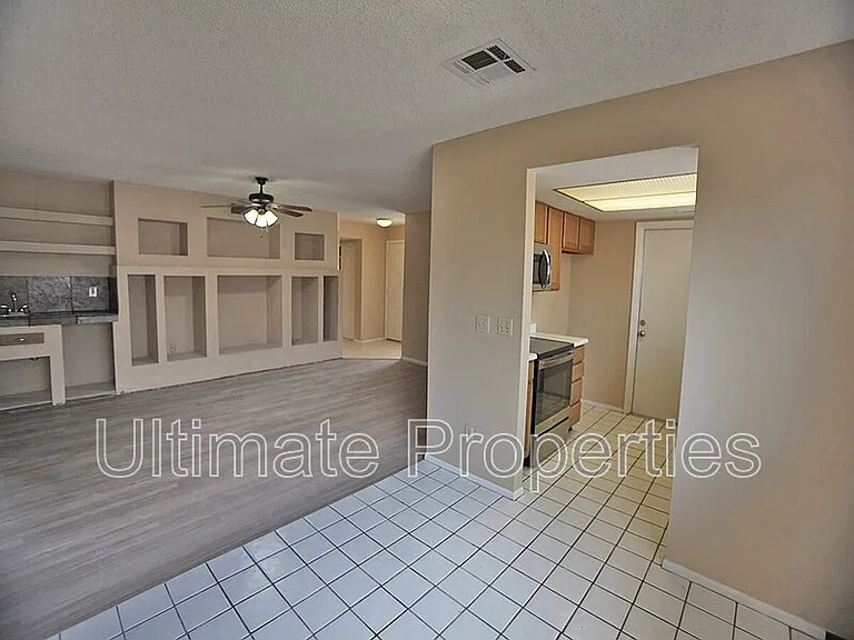 6605 W Mescal St — Photo 7