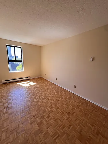 800 Riddell Ave N #507 Photo 1