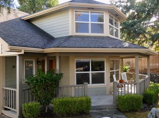 50 Pine St, Ashland, OR
