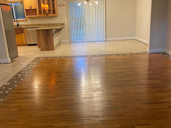 4th image of 12658 NE 104th St