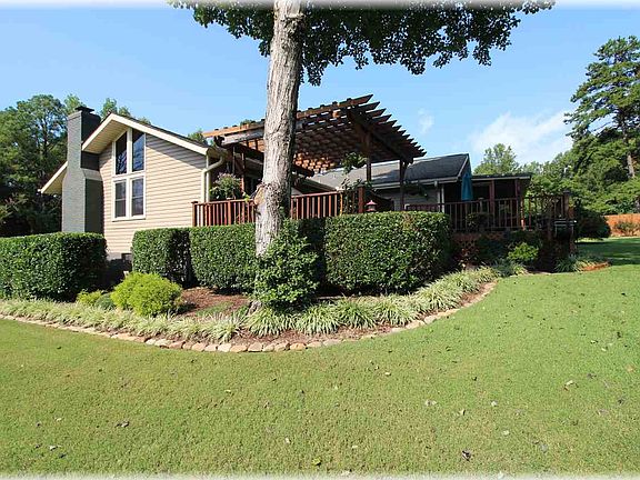 2nd image of 126 Mount Olivet Dr