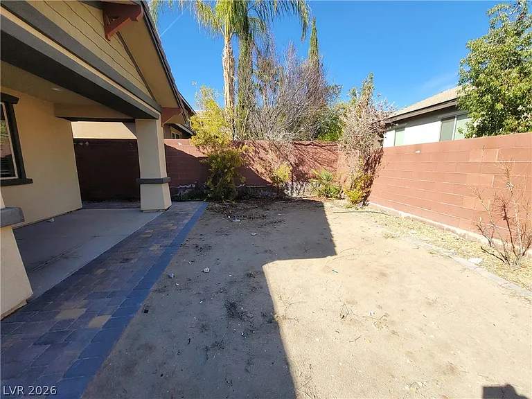 5564 Bethany Bend Dr — Photo 13
