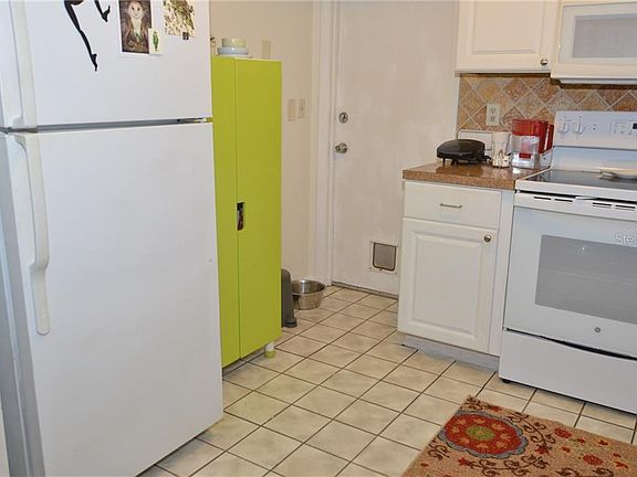 5th image of 4587 Parnell Dr