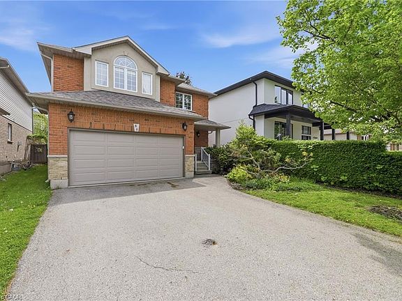 4th image of 84 Duncairn Cres