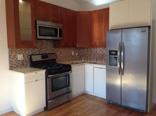 330 Newark Ave #2, Jersey City, NJ 07302