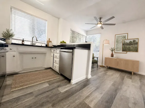 10707 Landale St APT 1, North Hollywood, CA 91602