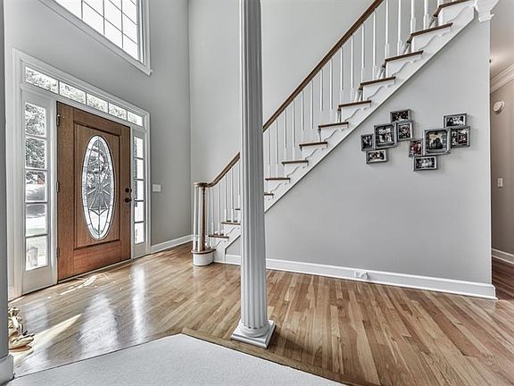 4th image of 2818 Andover Way
