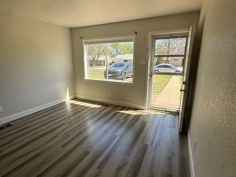 3299 S Forest St — Photo 15