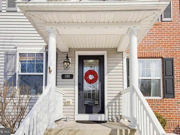 4th image of 186 Daplin Ave