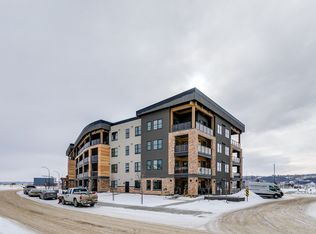 125 Wolf Hollow Cres SE #410, Calgary, AB T2X 5W9