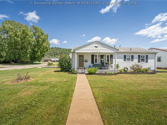 2nd image of 1401 Sattes Cir