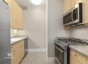 Rented by Warburg