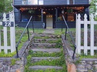 28 Mingus Cove Rd, Canton, NC 28716