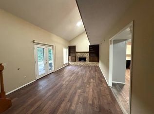 502 E Allen Rd #1, Tahlequah, OK 74464
