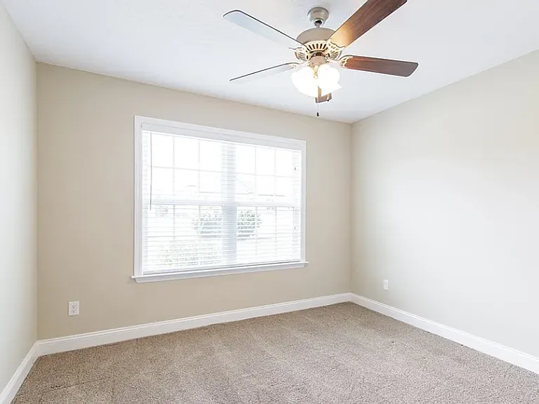 4316 Summer Hill Pl — Photo 16