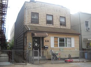 2124 30th Rd, Long Island City, NY 11102