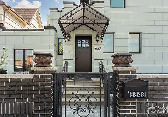 5th image of 3848 Atlantic Ave APT 1