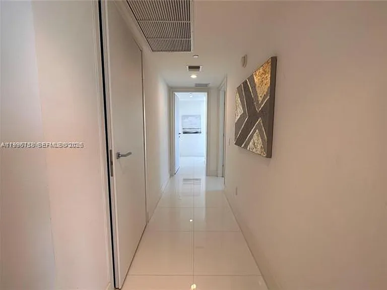 1300 Brickell Bay Dr #3206 — Photo 18