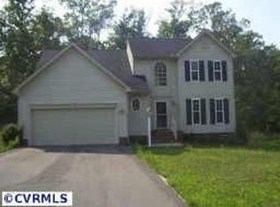 217 Scotch Pine Dr, Sandston, VA 23150