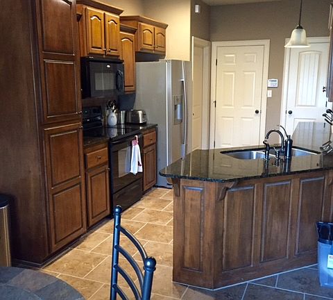 4th image of 3511 W Earnhardt Dr