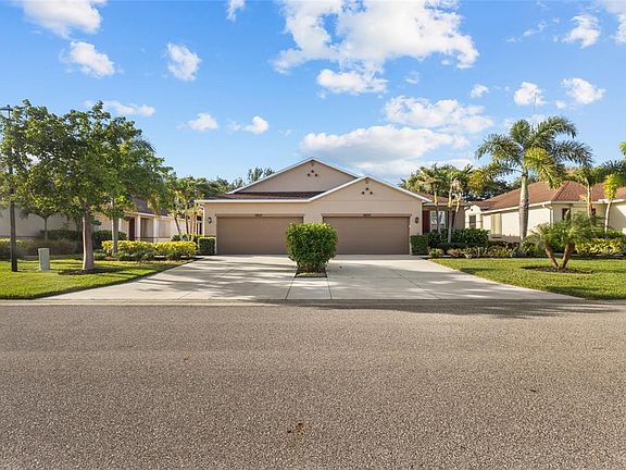 3rd image of 8810 TUSCANY ISLES DRIVE