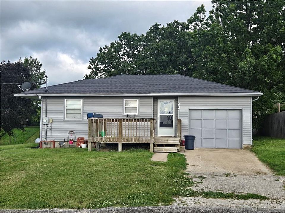 707 Grace St, Wellington, MO 64097 Zillow